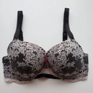 Victoria's Secret Dream Angels Bra‎ Size 32DD